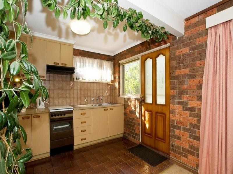 4 SPRINGSONG PASS, Chirnside Park VIC 3116