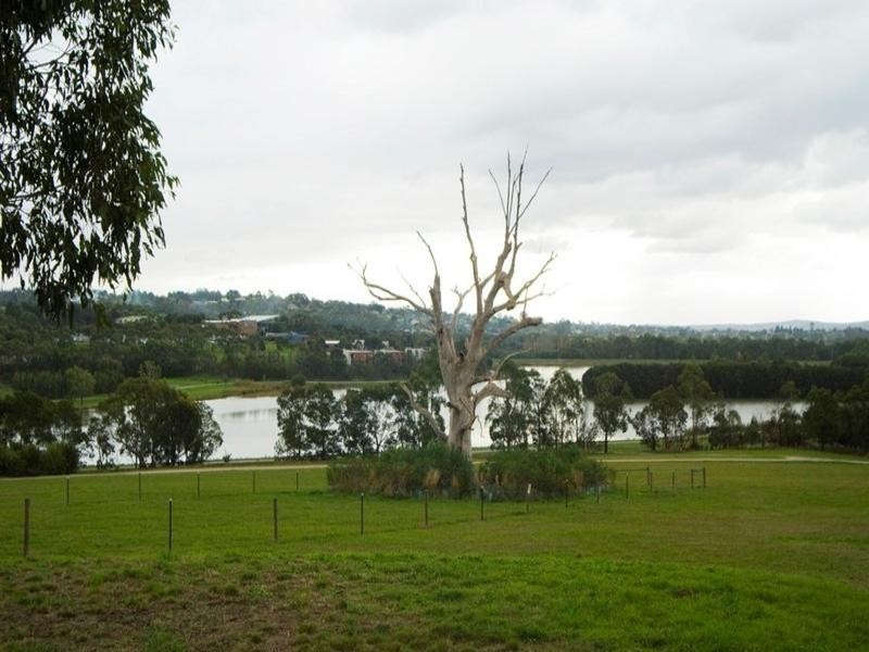 51 BELLBIRD Drive, Lilydale VIC 3140