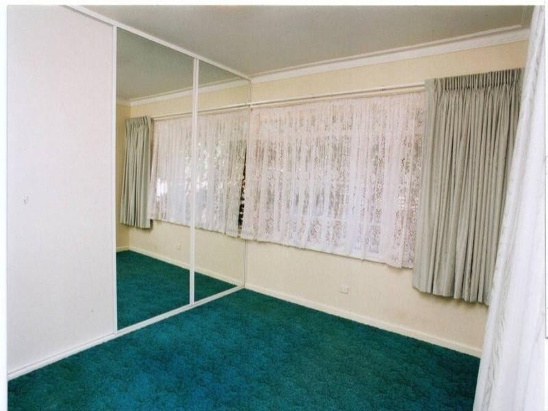 13 JULIE Road, Croydon VIC 3136