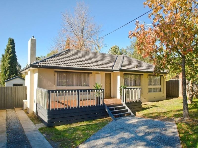 14 LYONS Road, Croydon North VIC 3136