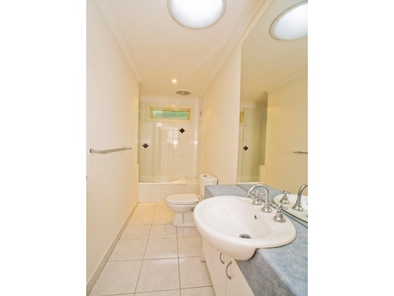 17/35-43 Kent Avenue, Croydon VIC 3136