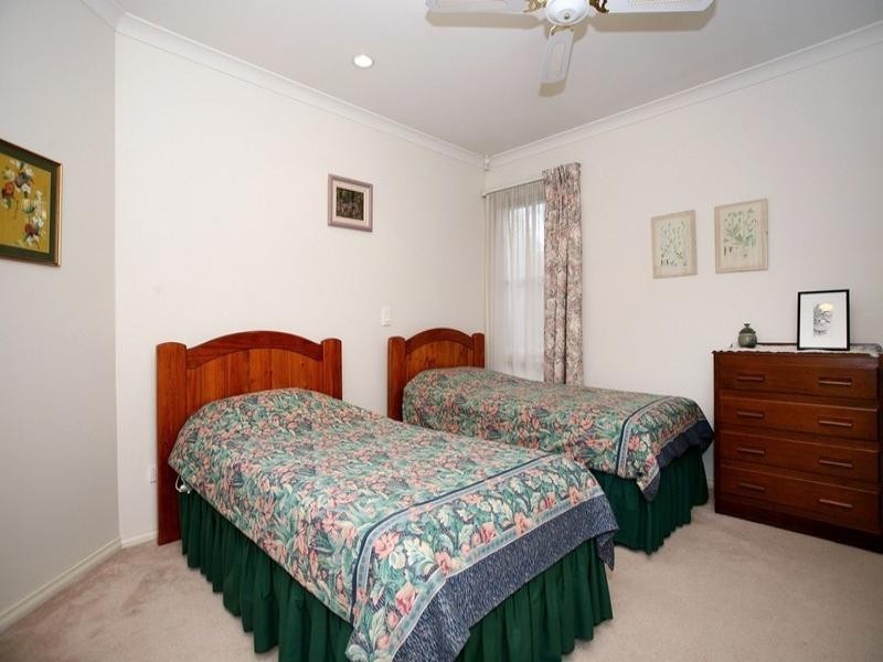 2, 5 NIEL Street, Croydon VIC 3136