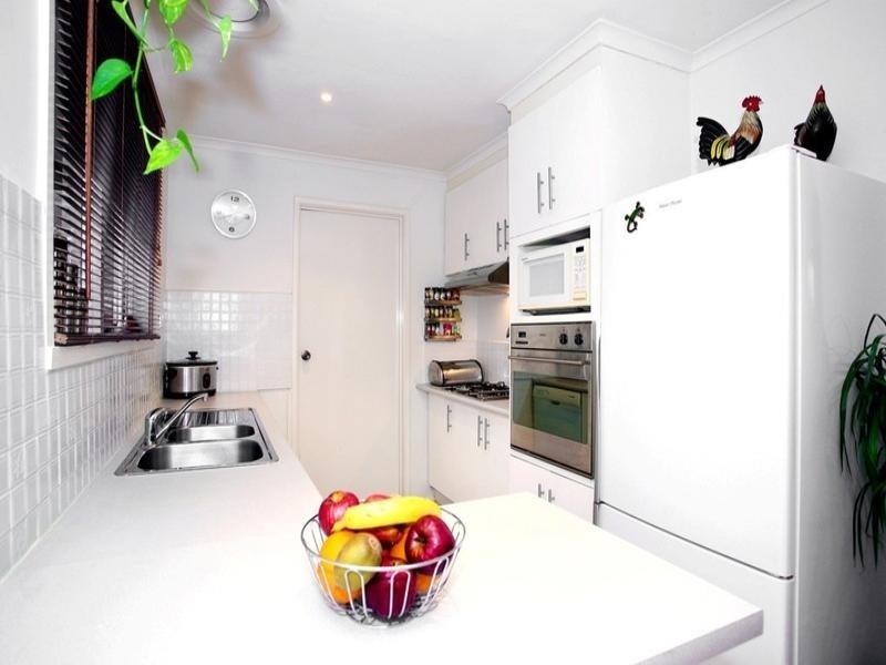 1 MULDURI Crescent, Croydon South VIC 3136