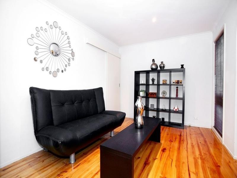 1 MULDURI Crescent, Croydon South VIC 3136