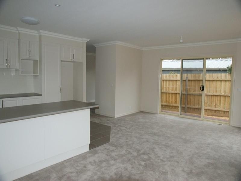 3/9 Cameron Court, Kilsyth VIC 3137