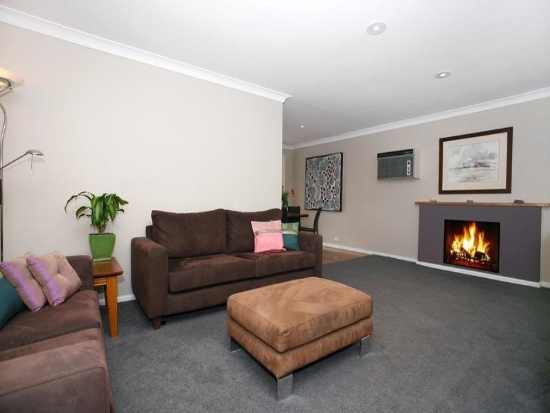 64 ST.ANDREWS Drive, Chirnside Park VIC 3116