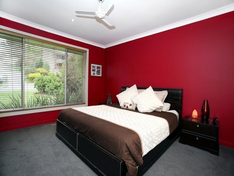 64 ST.ANDREWS Drive, Chirnside Park VIC 3116