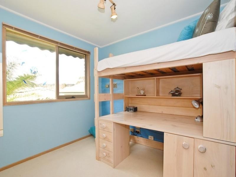 1 SUMMERHILL PARK Drive, Mooroolbark VIC 3138