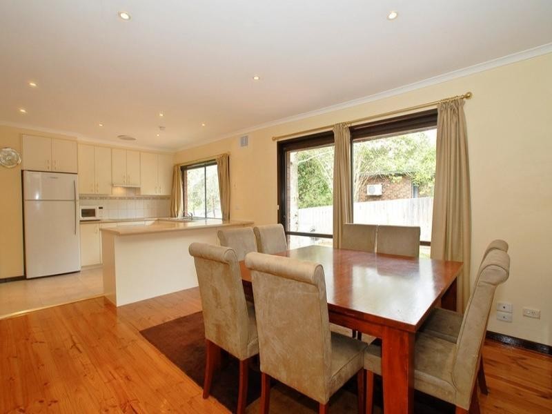 12 BOROLA Court, Croydon North VIC 3136