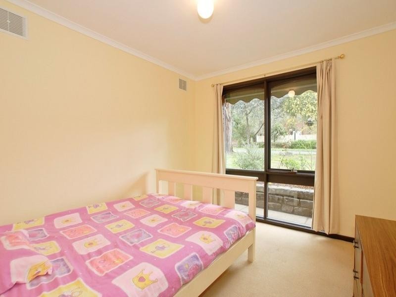 12 BOROLA Court, Croydon North VIC 3136