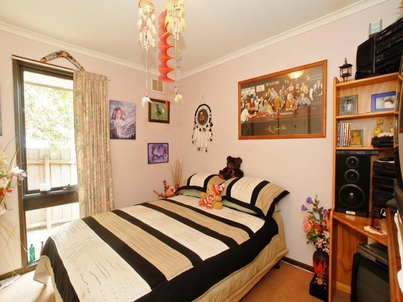 12 BOROLA Court, Croydon North VIC 3136