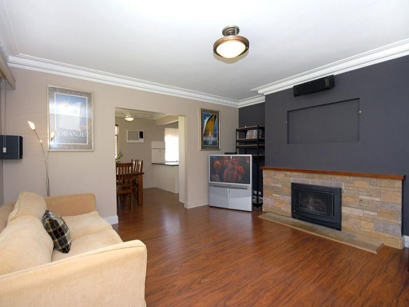 39 MURRAY Road, Croydon VIC 3136