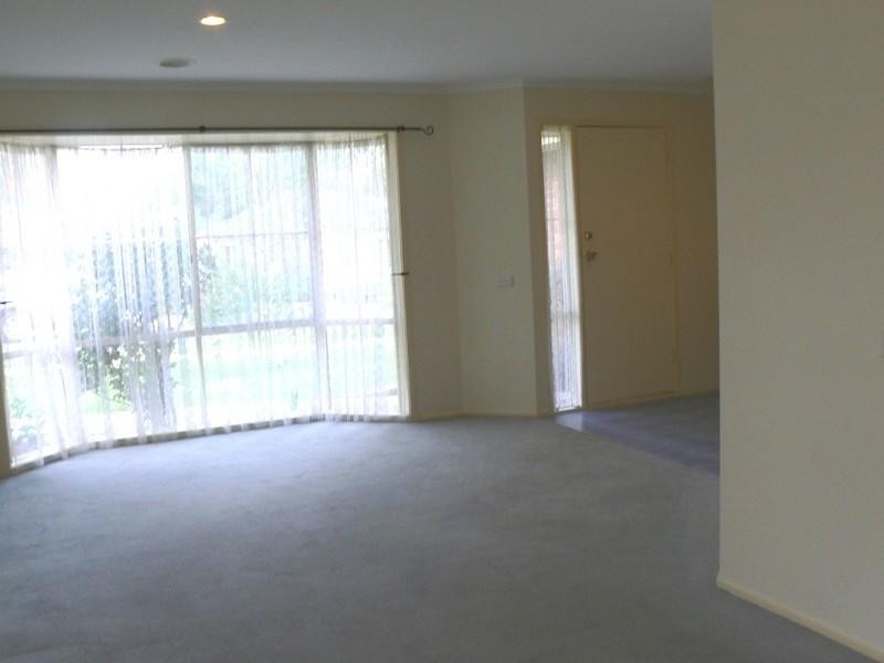 39 CENTRAL Avenue, Croydon South VIC 3136