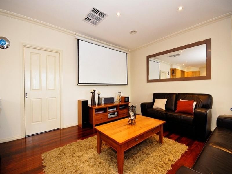 35 PAULA Way, Chirnside Park VIC 3116