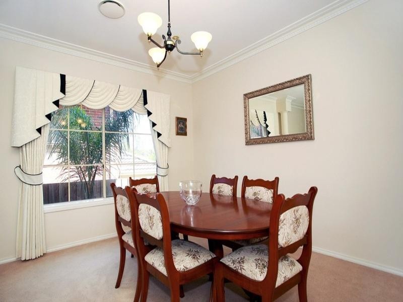 26 REGENCY Rise, Chirnside Park VIC 3116