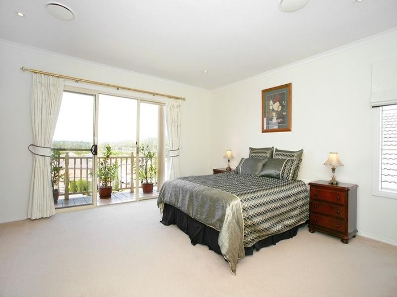 26 REGENCY Rise, Chirnside Park VIC 3116