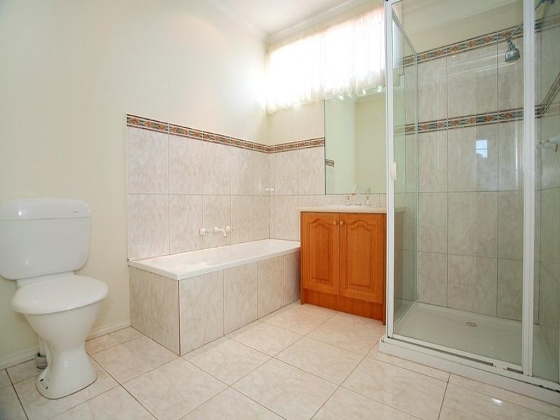 26 REGENCY Rise, Chirnside Park VIC 3116