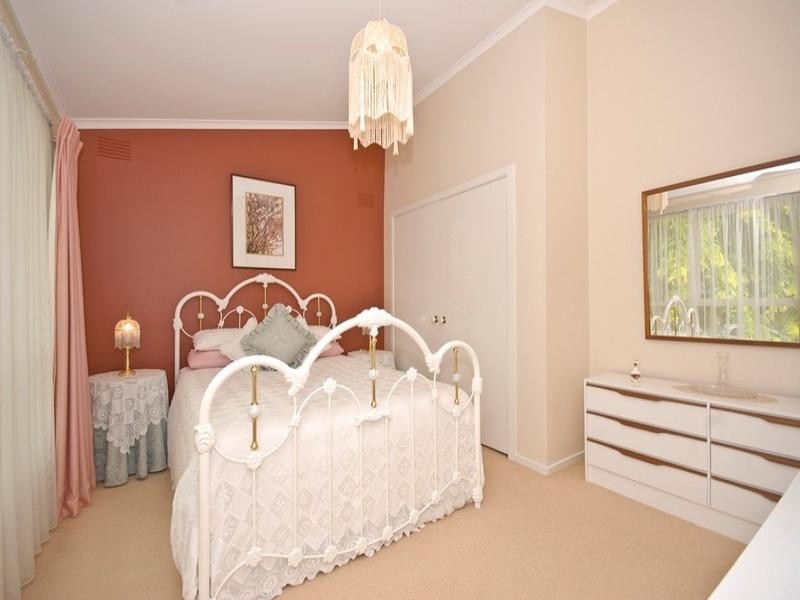 129 BELMONT ROAD East, Croydon South VIC 3136