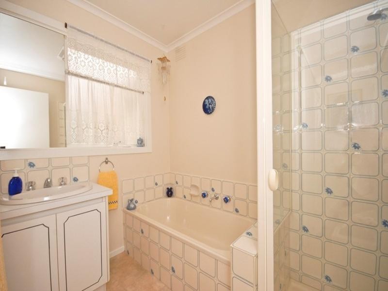 129 BELMONT ROAD East, Croydon South VIC 3136