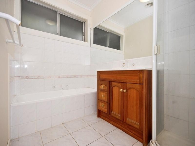 18 LADE Avenue, Kilsyth VIC 3137