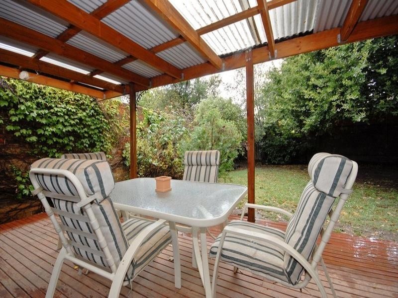 18 LADE Avenue, Kilsyth VIC 3137