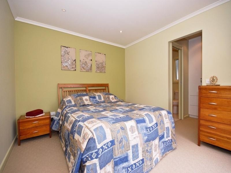 59 BLAZEY Road, Croydon South VIC 3136