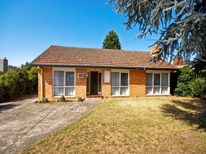 38 FORTUNA Avenue, Croydon VIC 3136