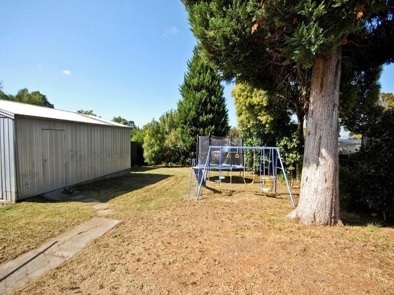 38 FORTUNA Avenue, Croydon VIC 3136