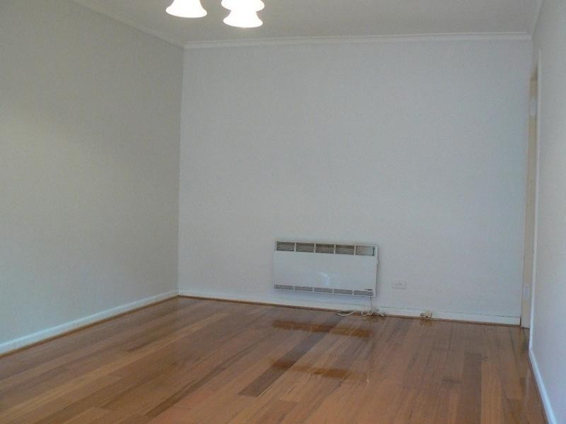 3, 14 WALTER Street, Mitcham VIC 3132