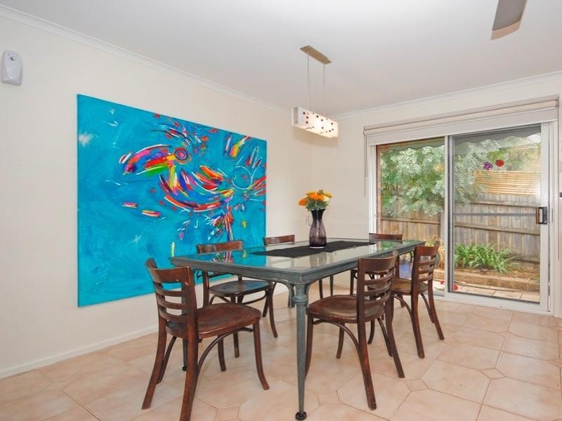 9 SWITCHBACK Road, Chirnside Park VIC 3116