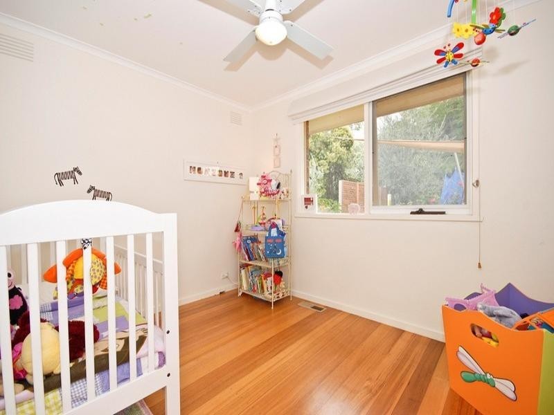 9 SWITCHBACK Road, Chirnside Park VIC 3116