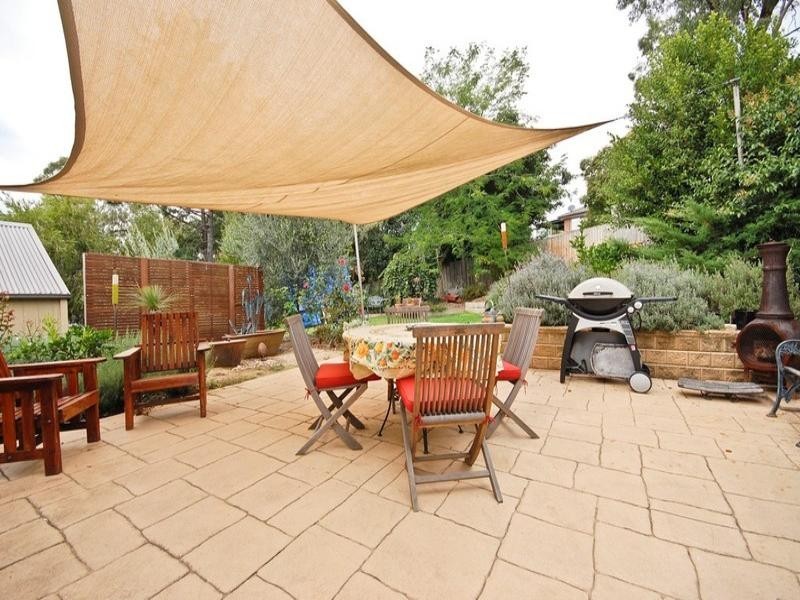 9 SWITCHBACK Road, Chirnside Park VIC 3116