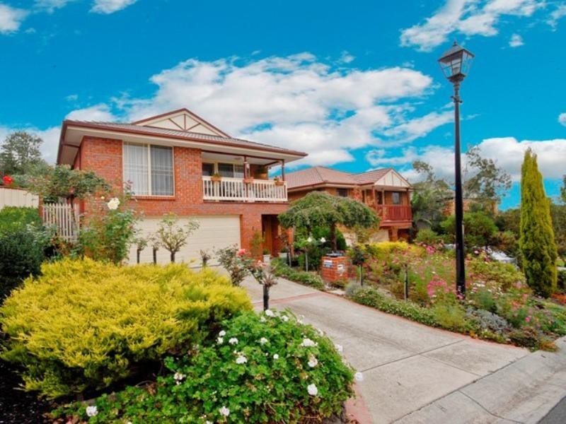 4 ALDERLEY Court, Chirnside Park VIC 3116