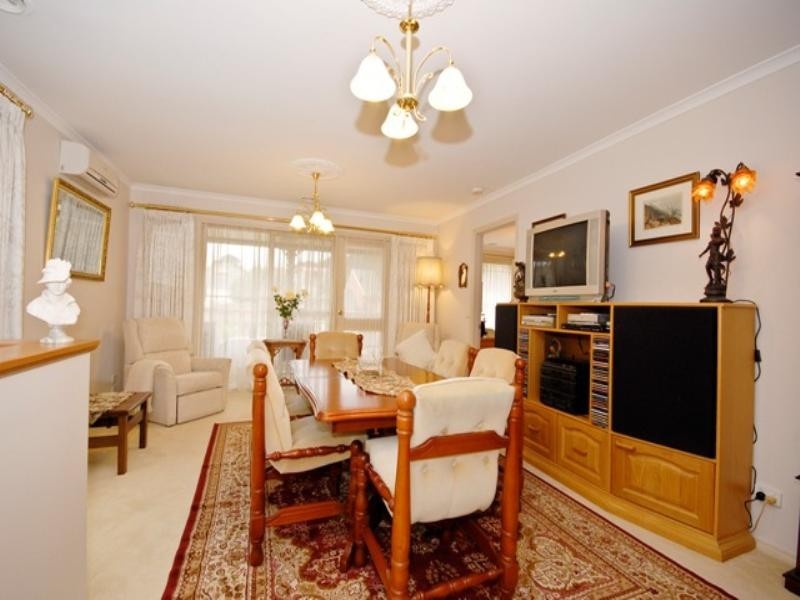 4 ALDERLEY Court, Chirnside Park VIC 3116