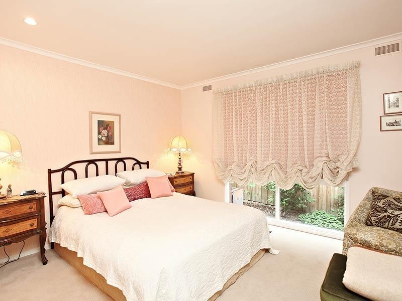 7 HIGHMONT Drive, Vermont South VIC 3133