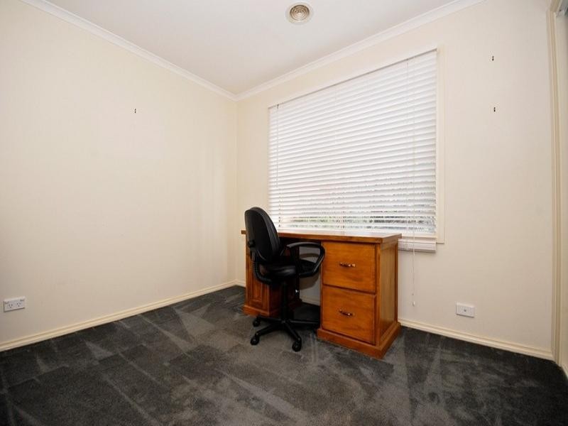 2, 184-186 DORSET Road, Croydon VIC 3136