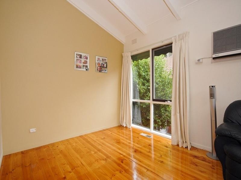 25 MULAWA Street, Croydon North VIC 3136