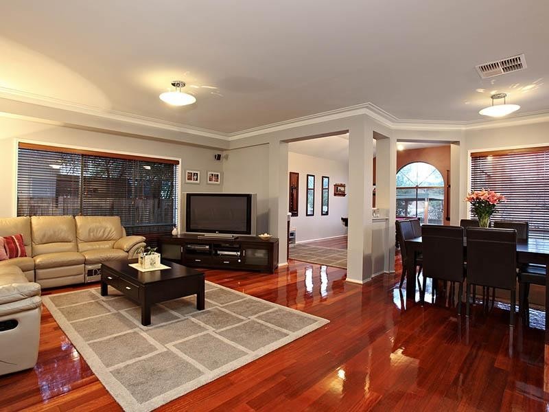 6 GLENVIEW Court, Croydon North VIC 3136