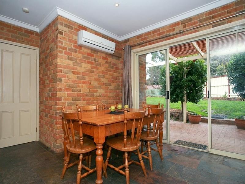 43 SETTLERS HILL Crescent, Croydon Hills VIC 3136