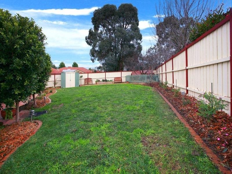 43 SETTLERS HILL Crescent, Croydon Hills VIC 3136