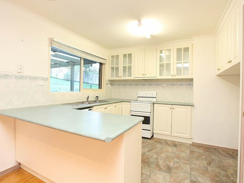 77 DAVID Road, Lilydale VIC 3140