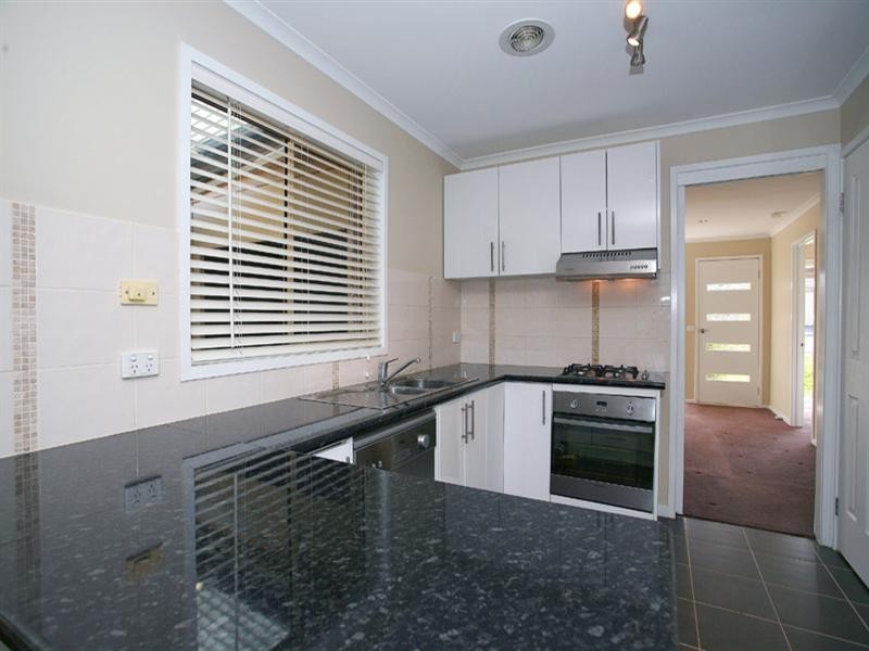 19 BILLANOOK Way, Chirnside Park VIC 3116