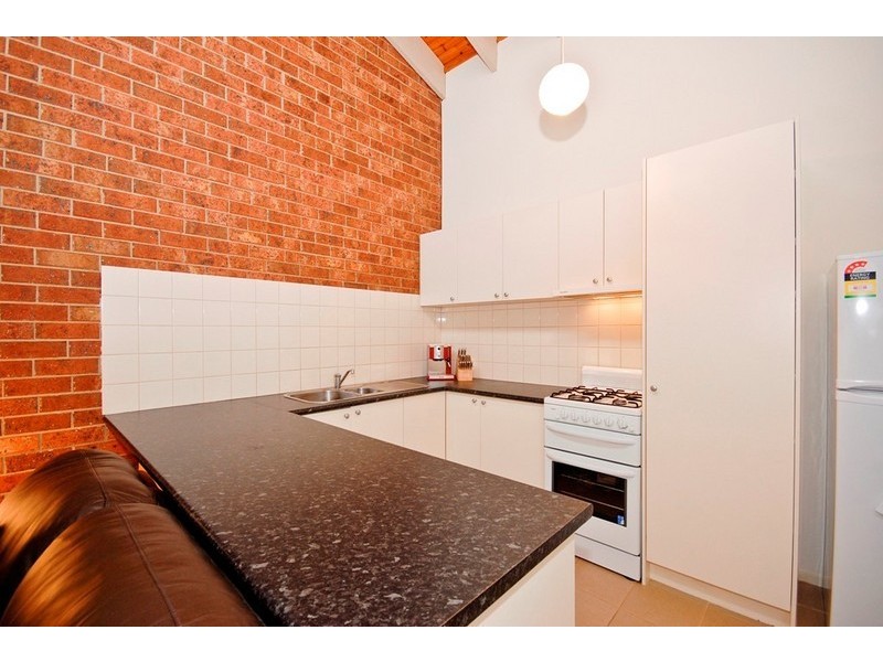 Unit 2 – 81 HEWISH Road, Croydon VIC 3136