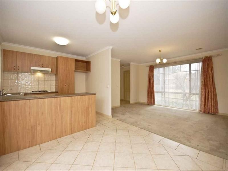 1 Jenkins Lane, Croydon VIC 3136