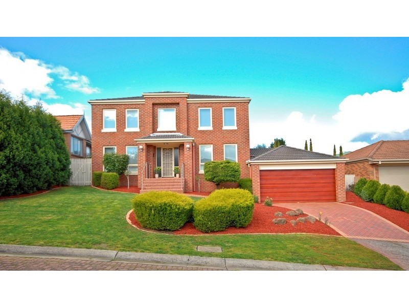 7 COMMERFORD Place, Chirnside Park VIC 3116