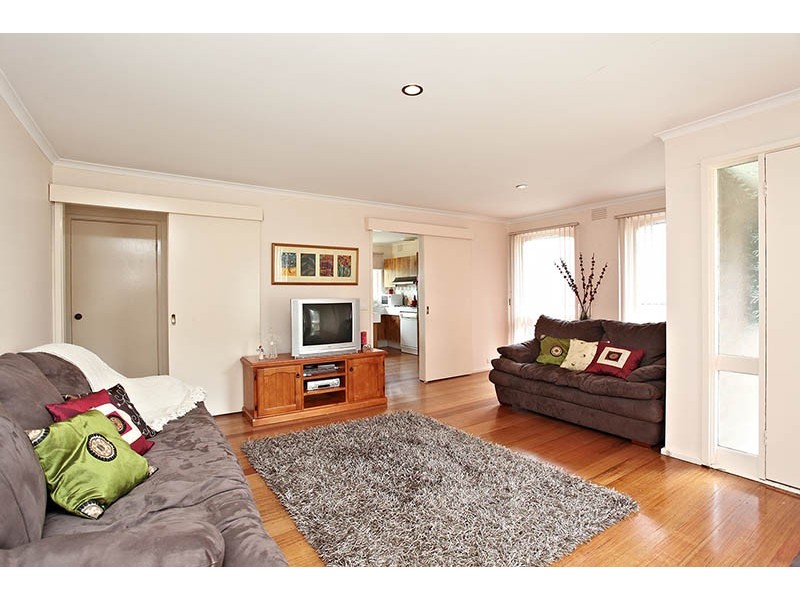 10 JOROMA Place, Croydon North VIC 3136