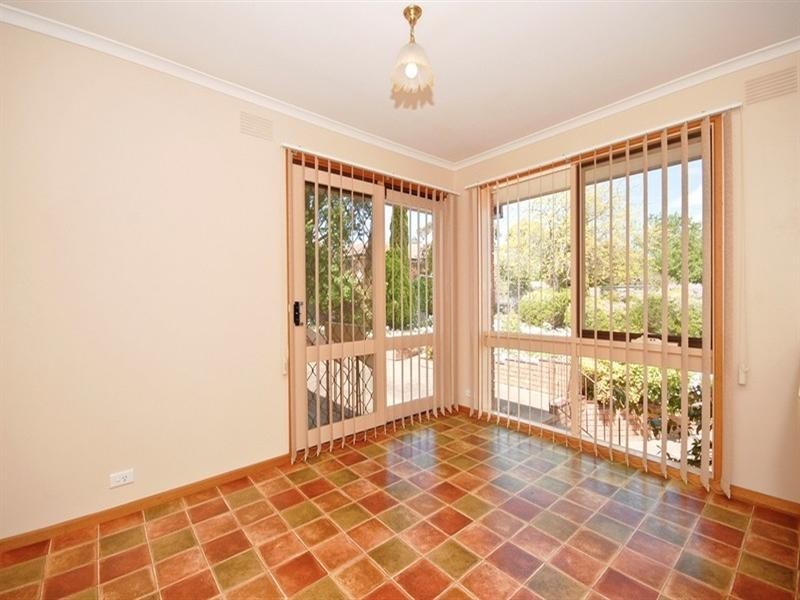 6 CRESTWAY, Lilydale VIC 3140