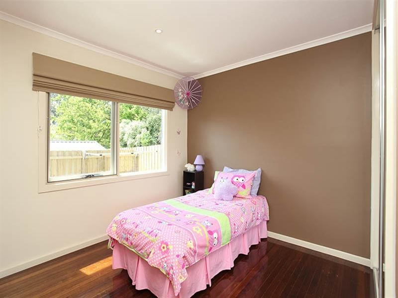 26 DUNOON Street, Mooroolbark VIC 3138