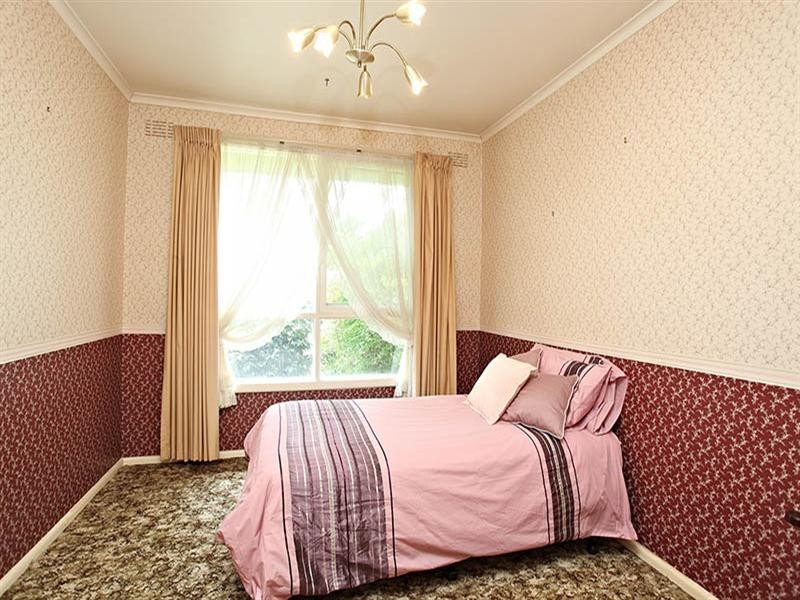 118 MOUNT VIEW Parade, Croydon VIC 3136