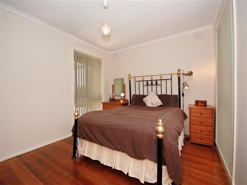 32 LEE ANN Crescent, Croydon VIC 3136